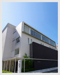 センター外観